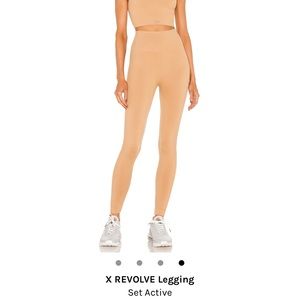 Set active x revolve leggings (sculpt flex) in pampas size small